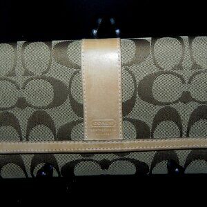 Coach Signature Canvas/ Leather Envelope Wallet /Change purse